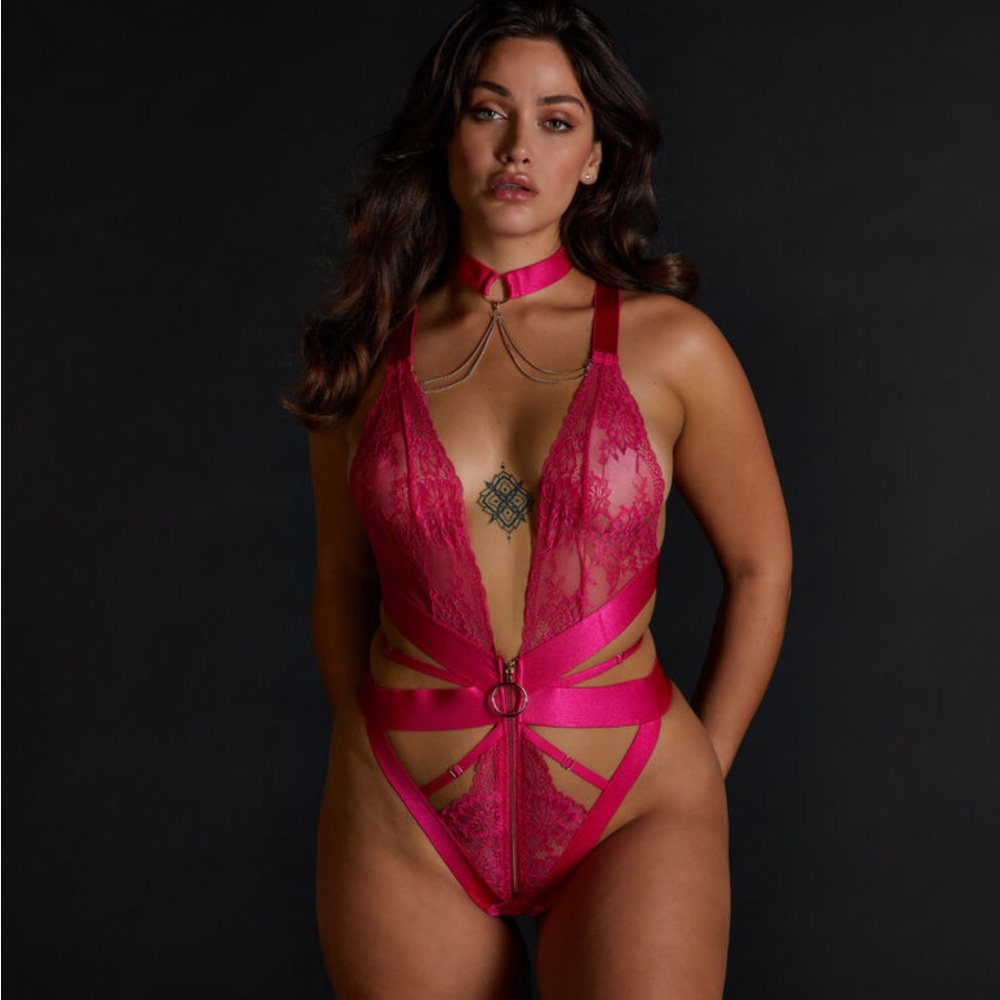 Hunkemoller Clementine Teddy Bodysuit, NWT, Pink Peacock
